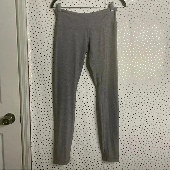 Lululemon wunder Unders - Picture 1 of 9